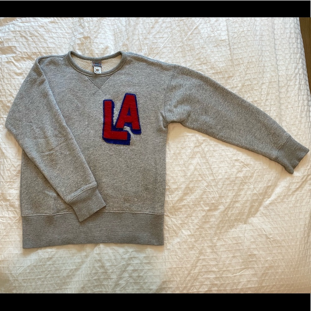 VTG Men’s LA flannel sweater